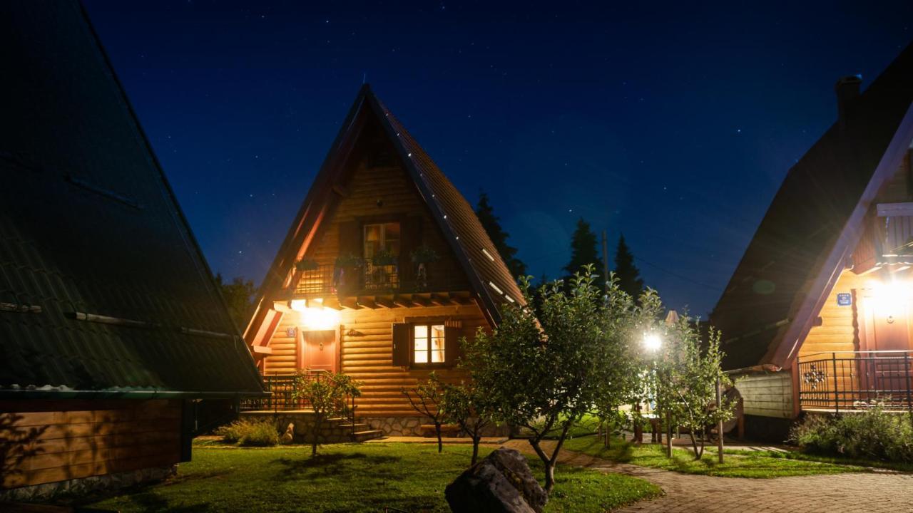 Вилла Chalets Runolist Црни-Луг Экстерьер фото