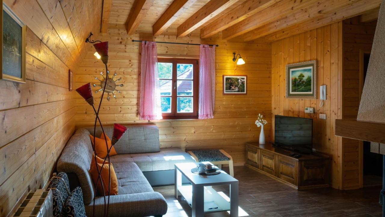 Вилла Chalets Runolist Црни-Луг Экстерьер фото